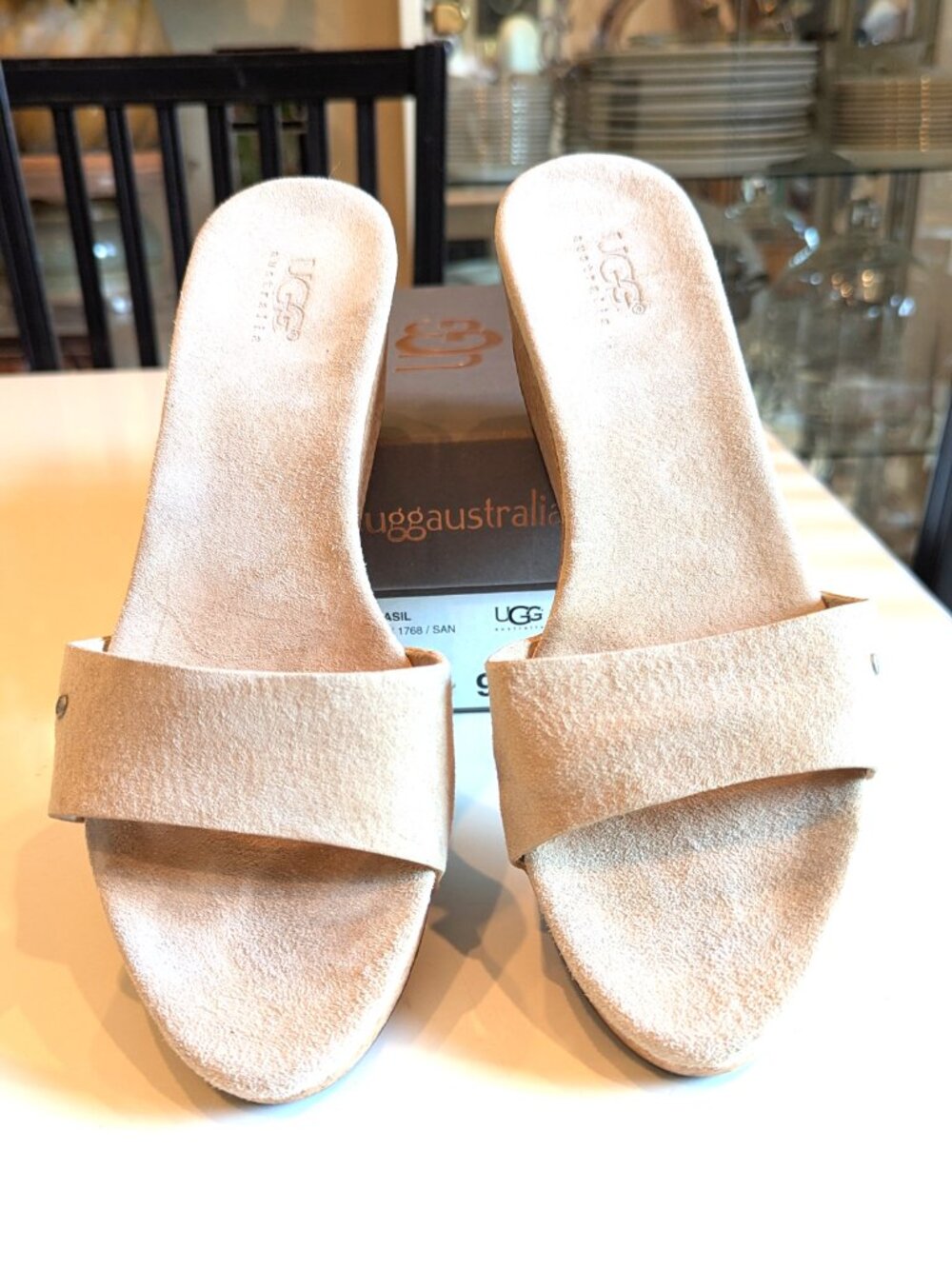 Women's Wedge Slide 9B Vanilla Sheepskin Suede Great Condition 2 inch Cork Wedge